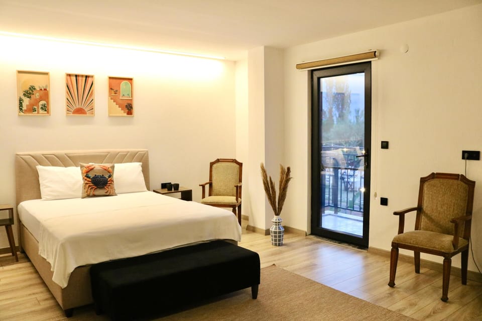Standard Room | Iron/ironing board, free WiFi
