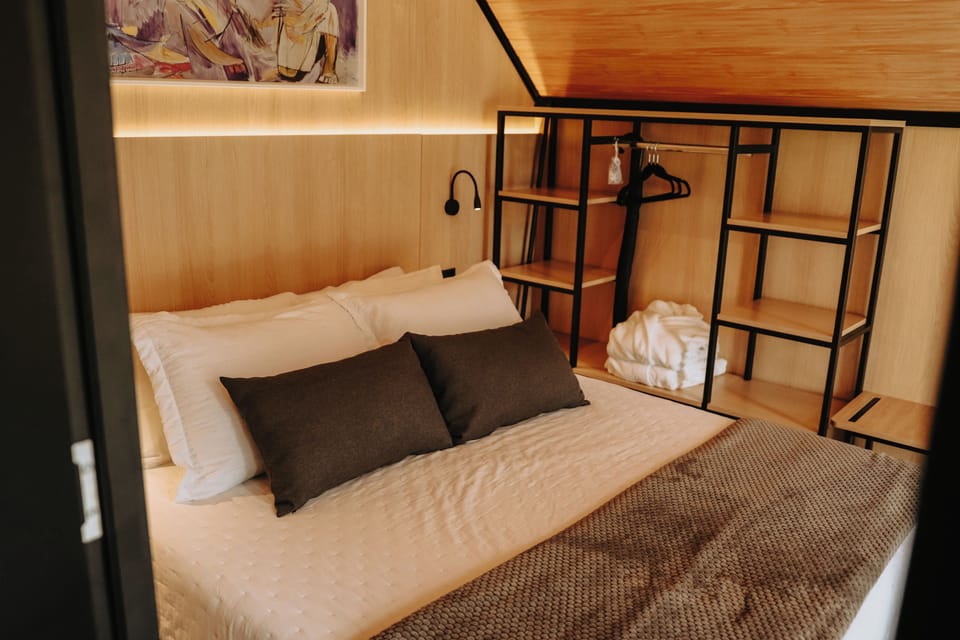 Suite, Pets Allowed, Valley View | Minibar, laptop workspace, soundproofing, free WiFi