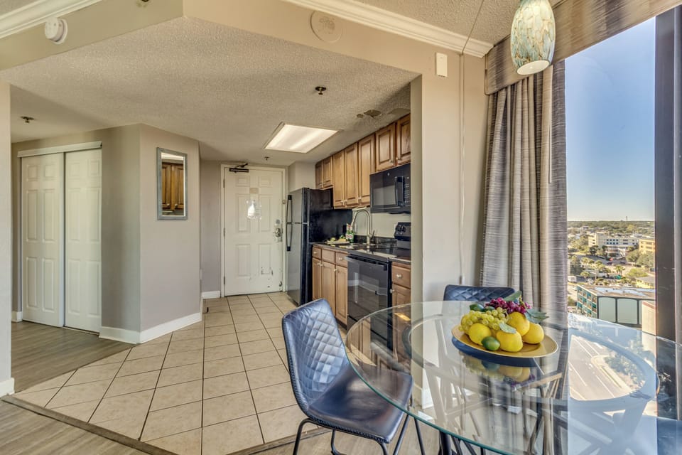 Make memories with your loved ones in our inviting oceanview living room!