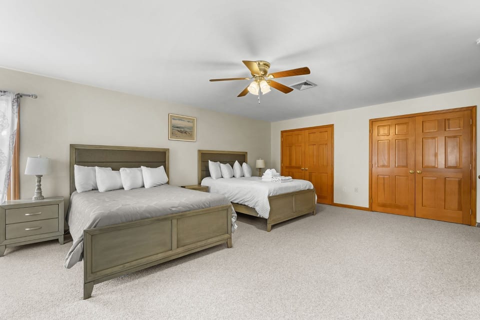 Bedroom 4 – 2 Queens – Second floor