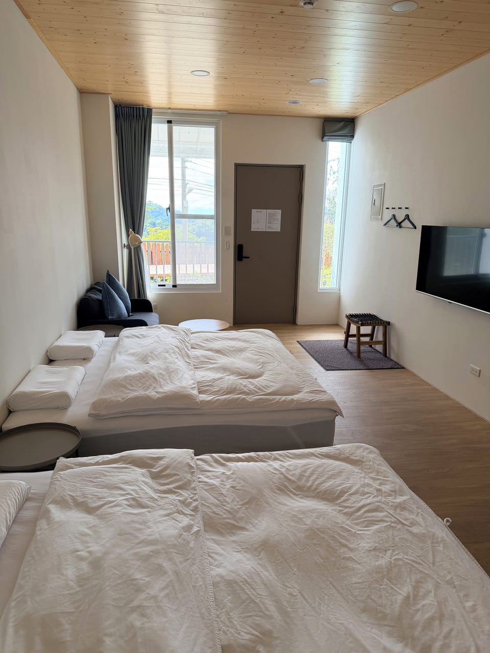 Basic Quadruple Room, Non Smoking | Desk, free WiFi