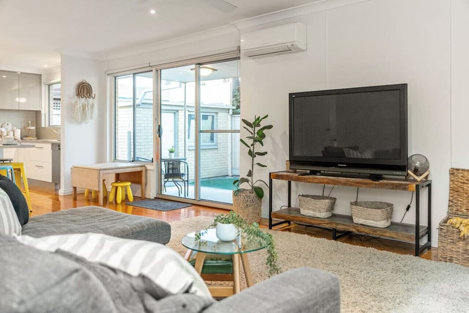 A combination of split-system cooling and a ceiling fan ensure your comfort.