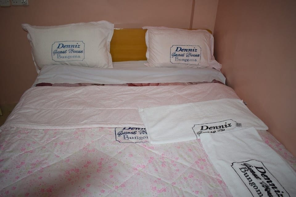 Standard Double Room, City View | Free WiFi, bed sheets