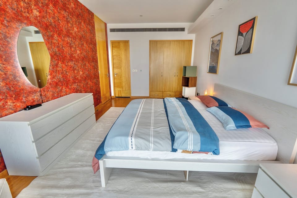 Luxury Apartment, City View | In-room safe, desk, blackout drapes, soundproofing
