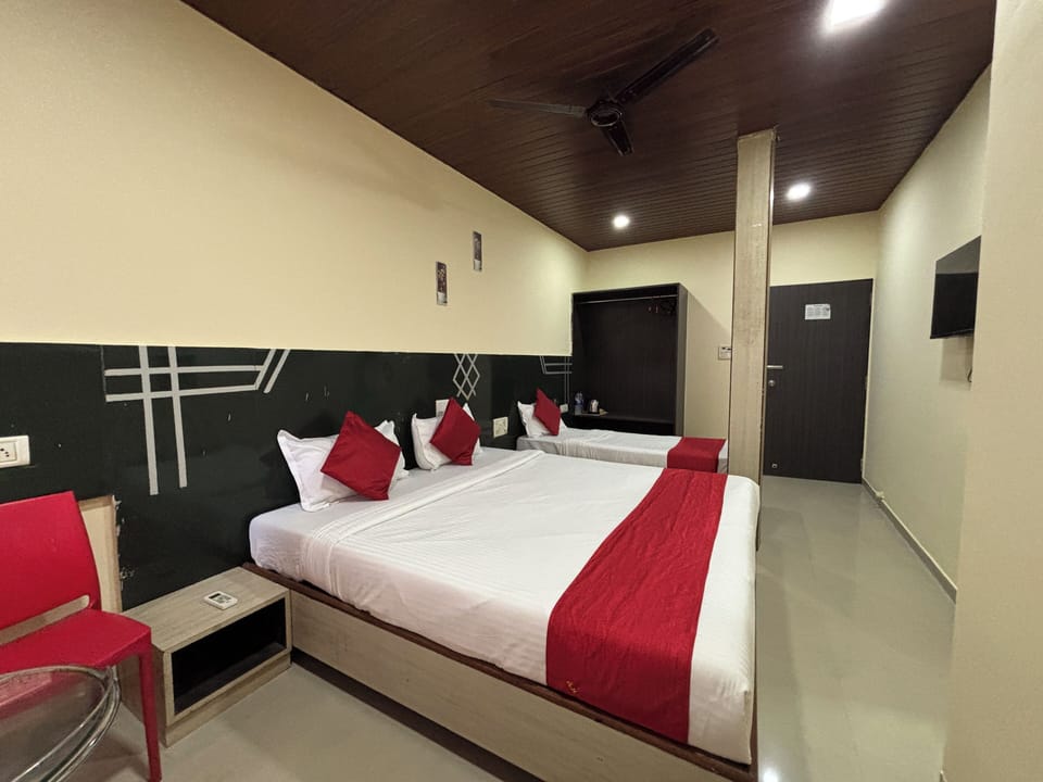 Deluxe Triple Room | Free WiFi