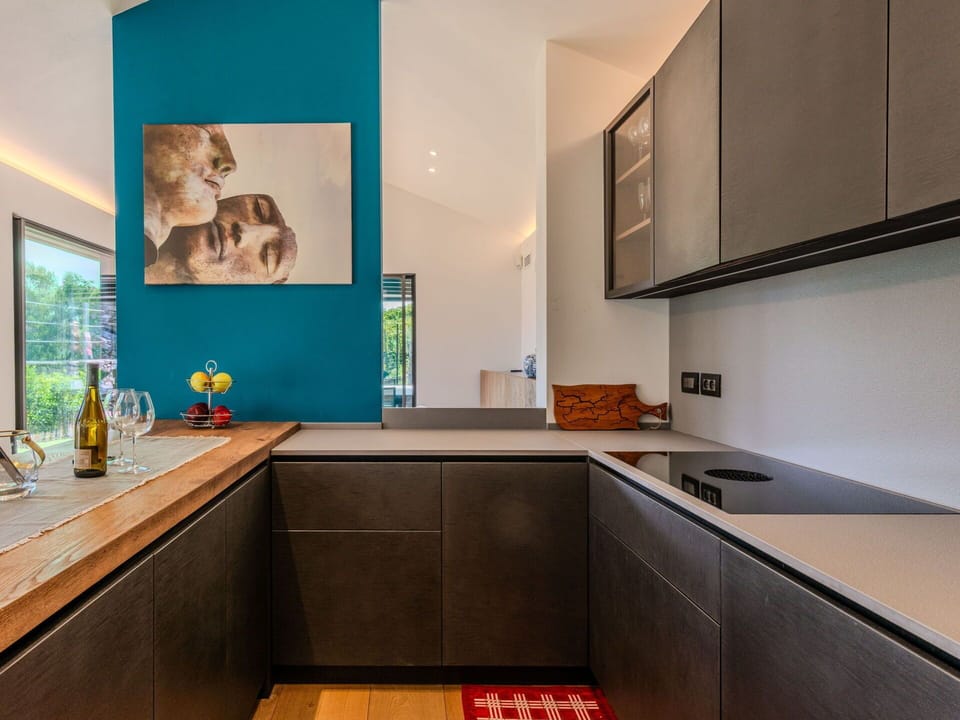 Kitchen, Countertop, Interior Design, Wood, Kitchen Appliance, Furniture, Flooring, Cabinetry, Ceiling, Home Appliance