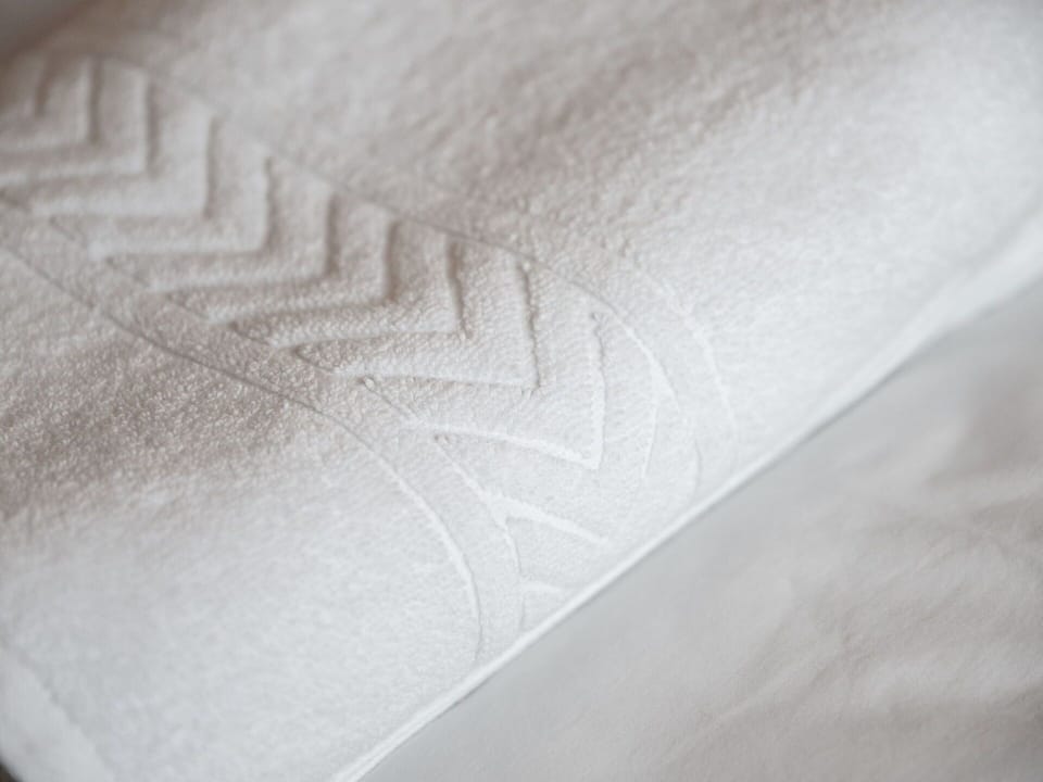 Linens, Textile, Towel, Blanket, Tablecloth, Stitch
