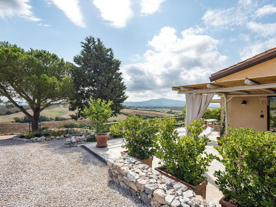 Shrub, Garden, Flowerpot, Shade, Landscaping, Flagstone, Yard