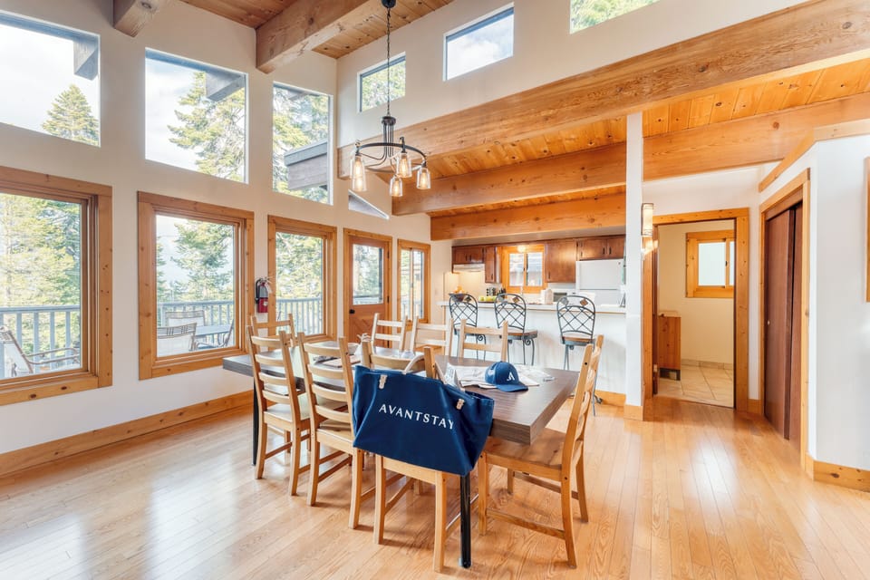 Room for everyone. (Tahoe Timber)