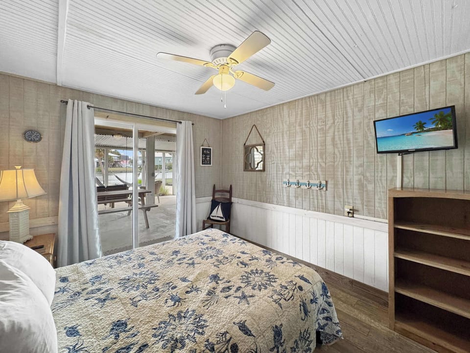 Relax in the queen suite—patio, kitchenette, and smart TV included!