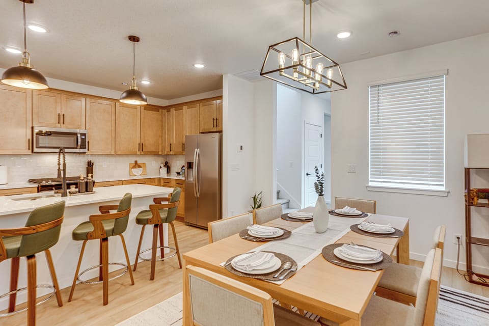 House (4 Bedrooms) | Interior