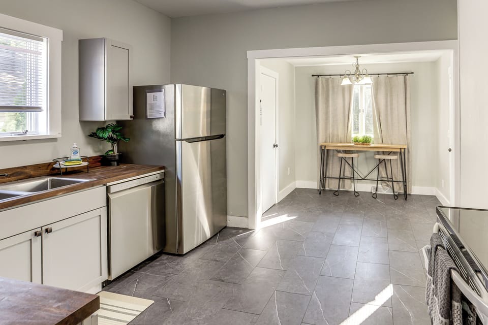 House (3 Bedrooms) | Interior