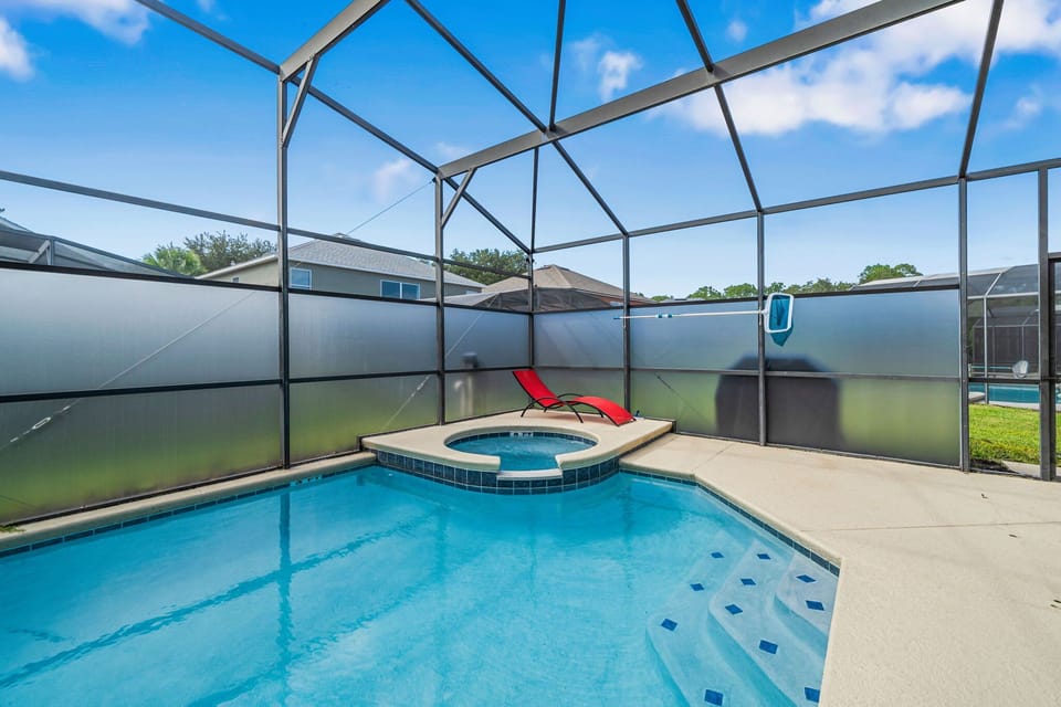 Screened-In Pool Oasis