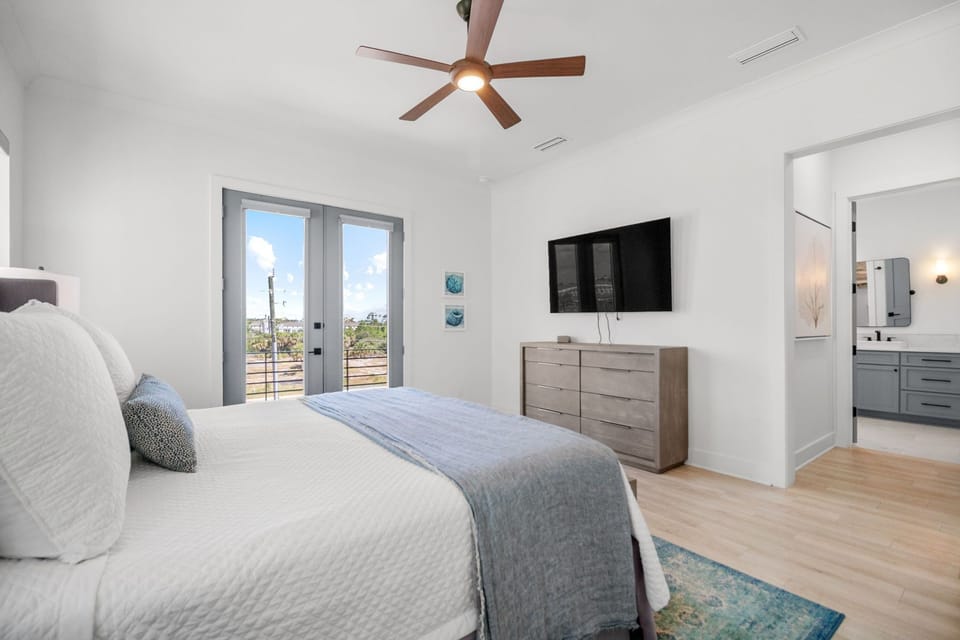 Vivianna #5 - Third Floor - Primary Bedroom 5