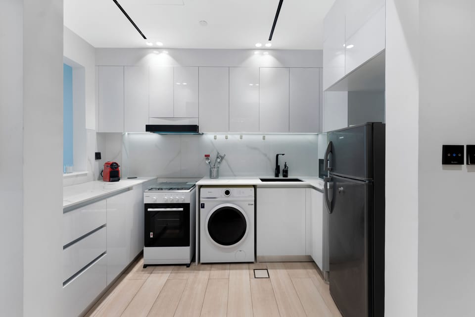 Standard Apartment, Balcony, City View | Private kitchen