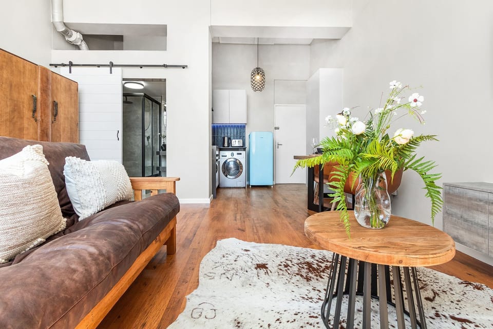 Apartment (0 Bedroom) | Interior
