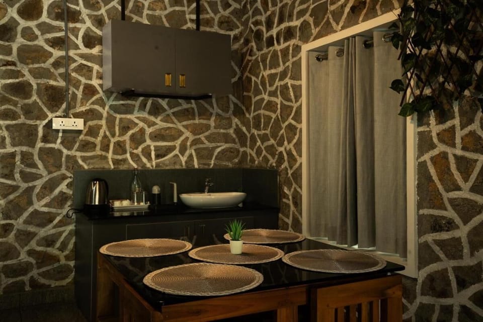 House, 4 Bedrooms, Accessible, Smoking | Private kitchen