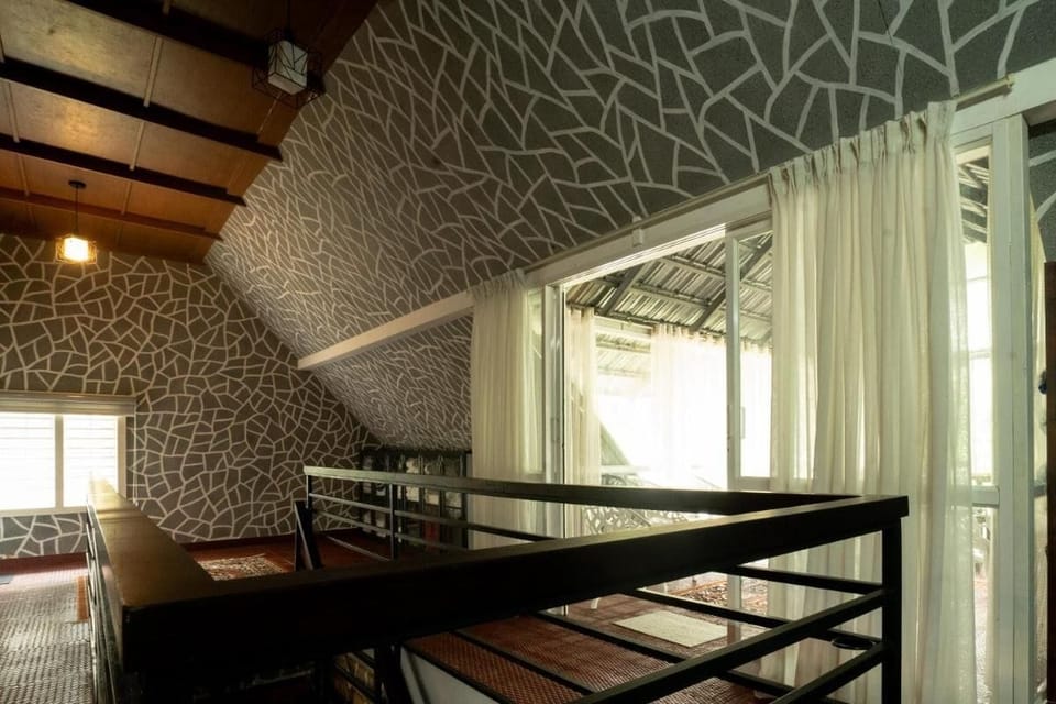 House, 4 Bedrooms, Accessible, Smoking | Interior