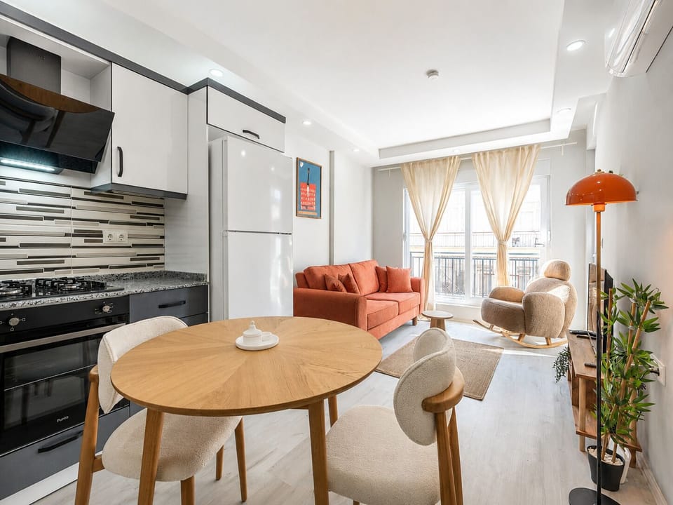 Family Condo, 2 Bedrooms, Non Smoking, Balcony | Blackout drapes, soundproofing, iron/ironing board, free WiFi