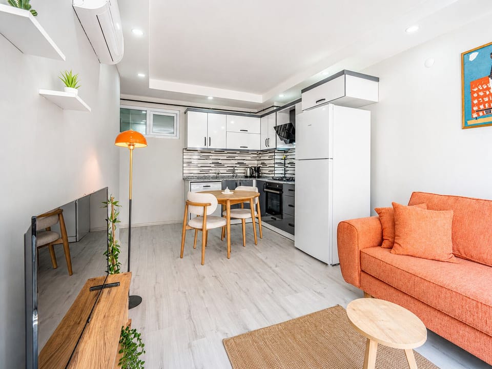 Family Condo, 2 Bedrooms, Non Smoking, Balcony | Private kitchen | Coffee/tea maker, electric kettle