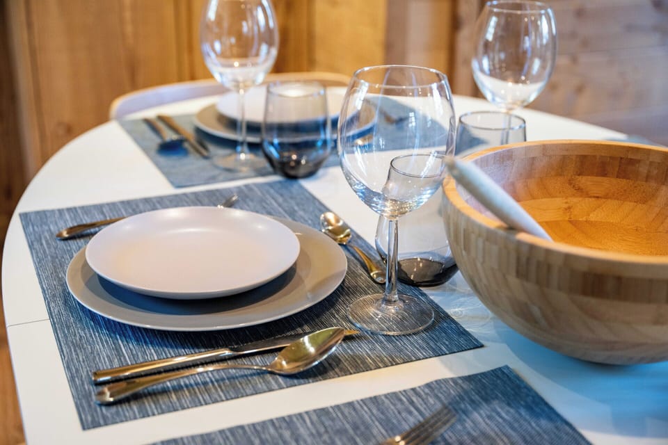 Chalet | Dining