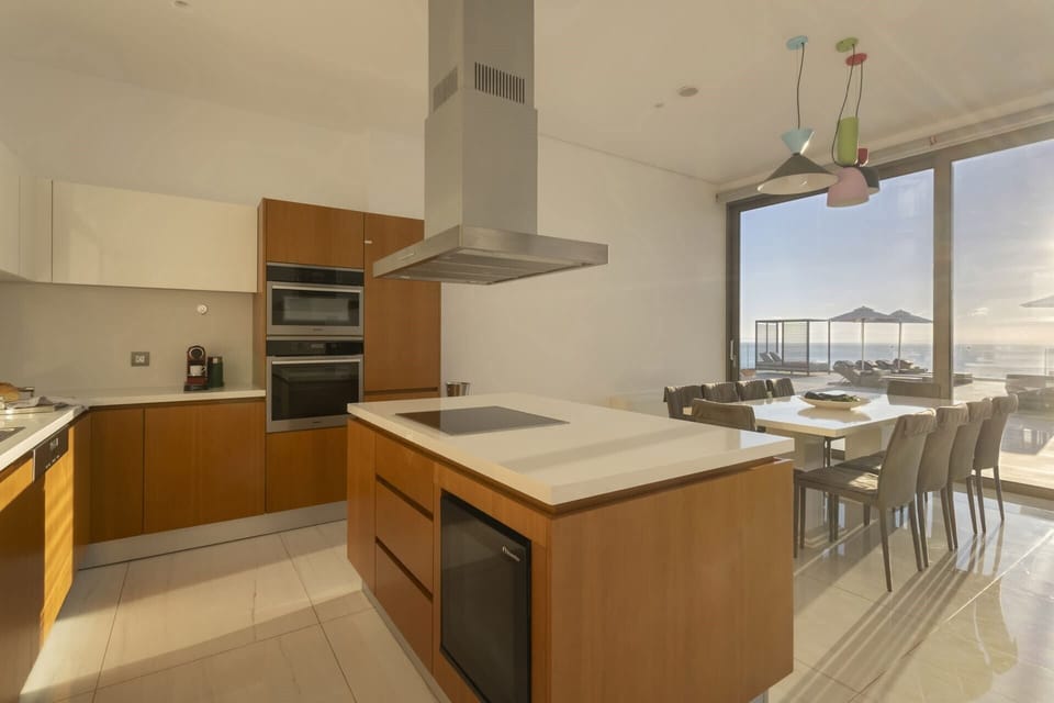 The fully equipped kitchen and dining area.