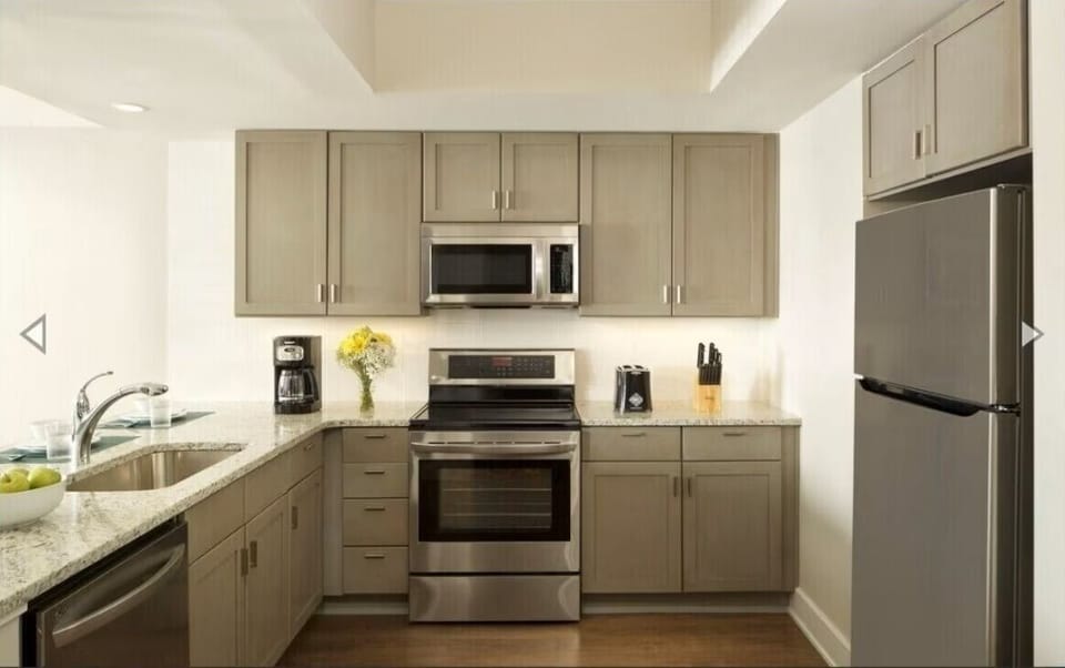 Spacious kitchen with all utensils. Just bring food!