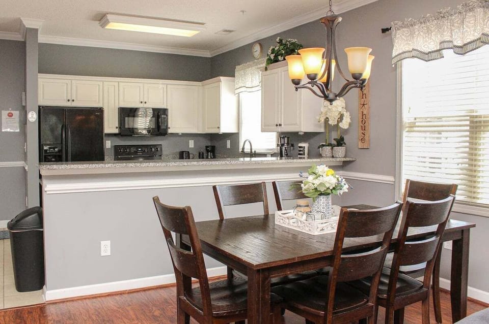 Kitchen and Dinning Room.
