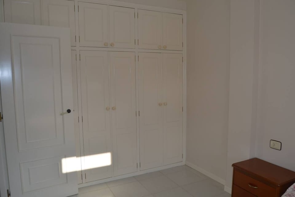 Bed,Photo of the whole room