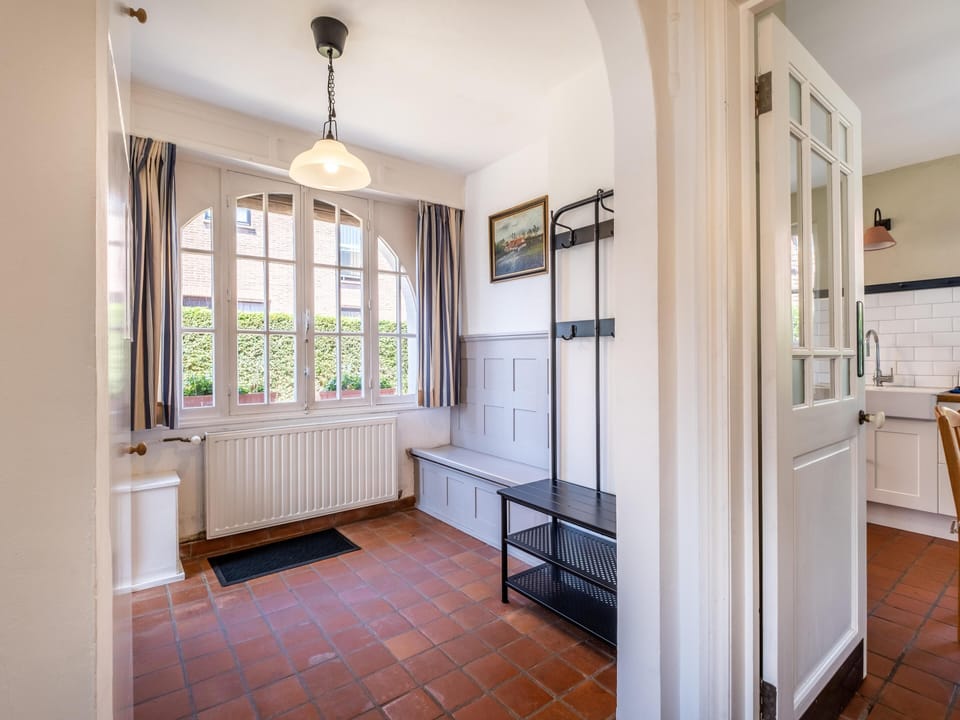 Entrance / Reception