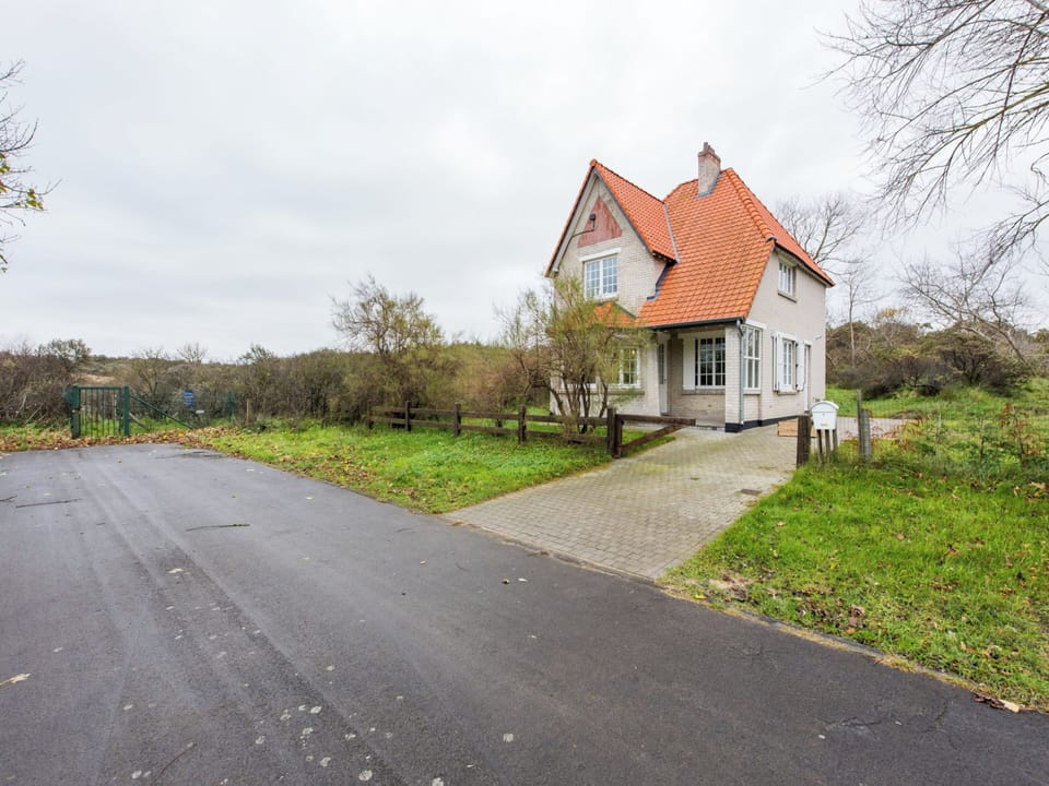 Holiday Home Exterior [summer]