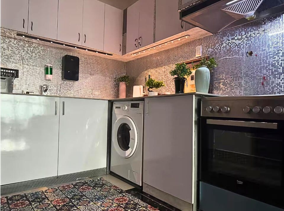 Premium Suite, Beach View | Private kitchen