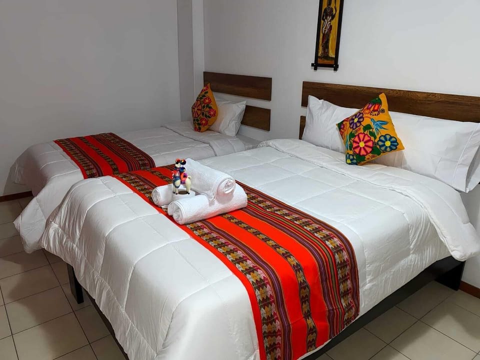 Standard Triple Room | Desk, laptop workspace, free WiFi
