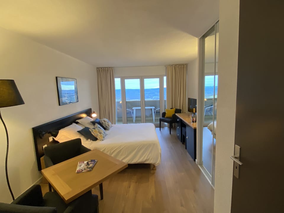 Superior Room, Terrace | Minibar, desk, free WiFi, wheelchair access