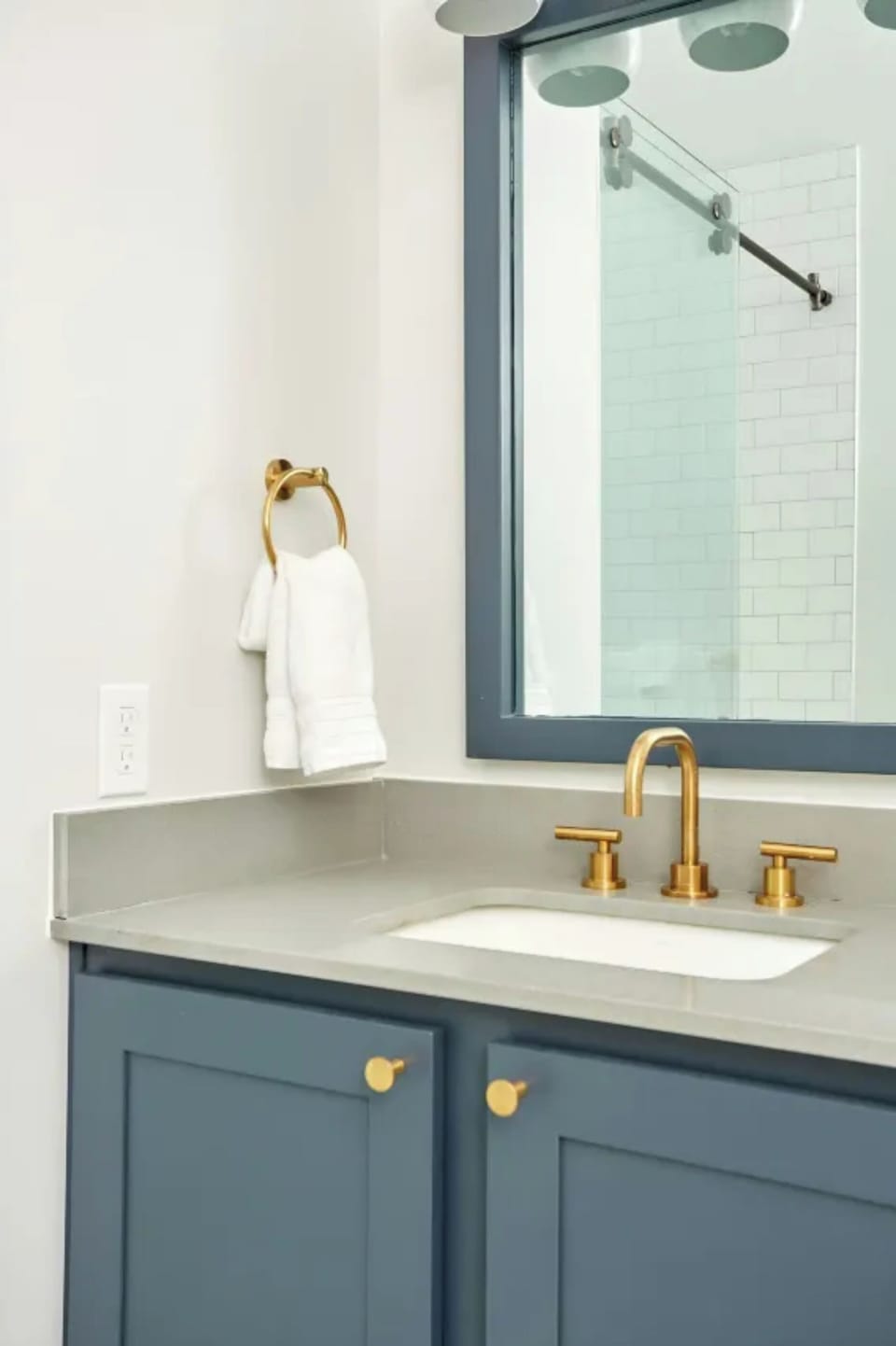 Full bathroom features a shower.