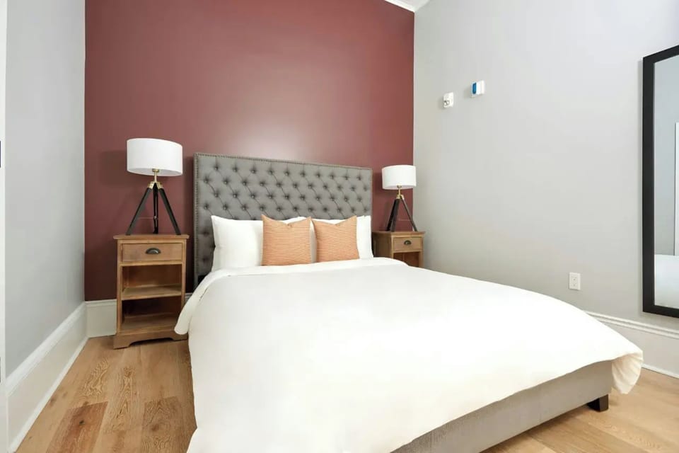 Bedroom 1 features a queen bed.