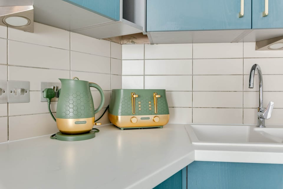 Kettle & Toaster