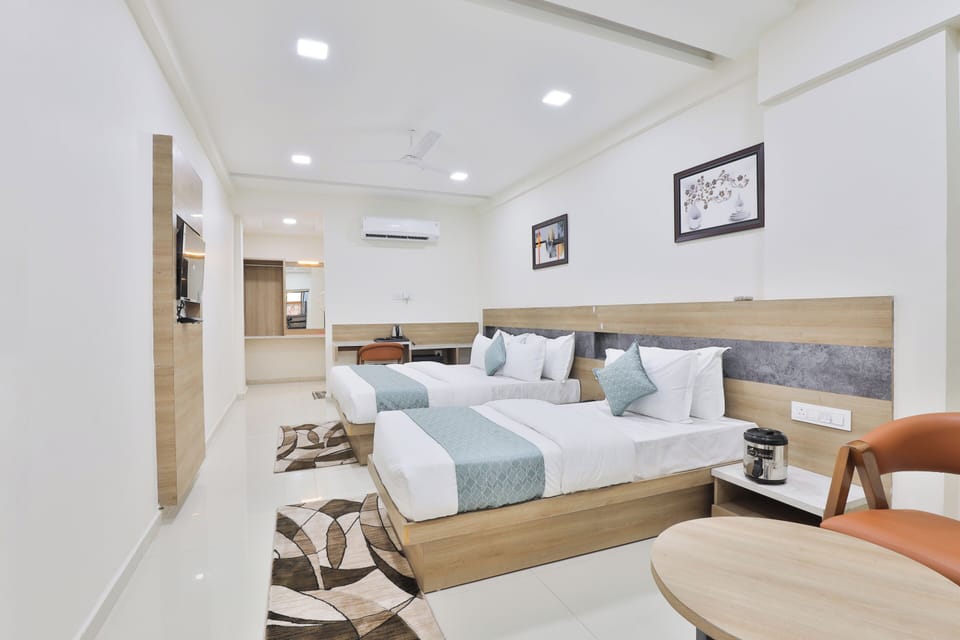 Family Room | Free WiFi