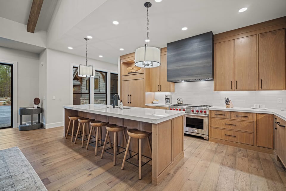 17800 Preservation Loop-13
