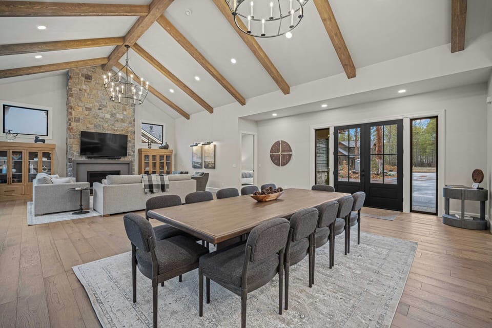 17800 Preservation Loop-12