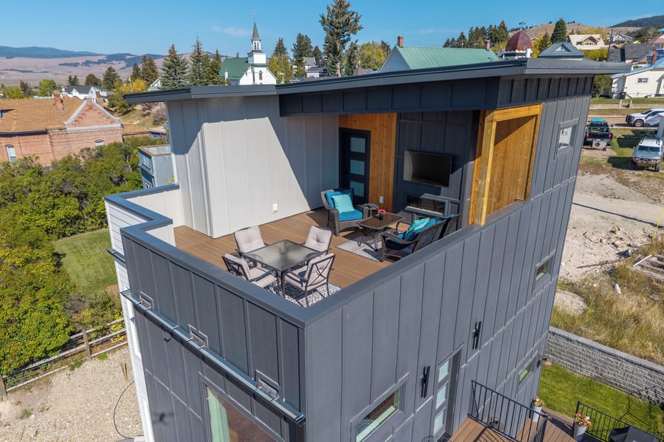 Rooftop Sky Lounge! Great for soaking in the big Montana skies of Philipsburg and stargazing!  (Rooftop patio is not available in the winter months for safety reasons.)