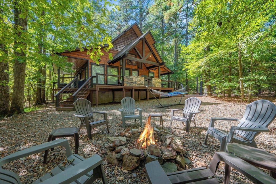 Swap stories & roast marshmallows under the stars around the firepit​