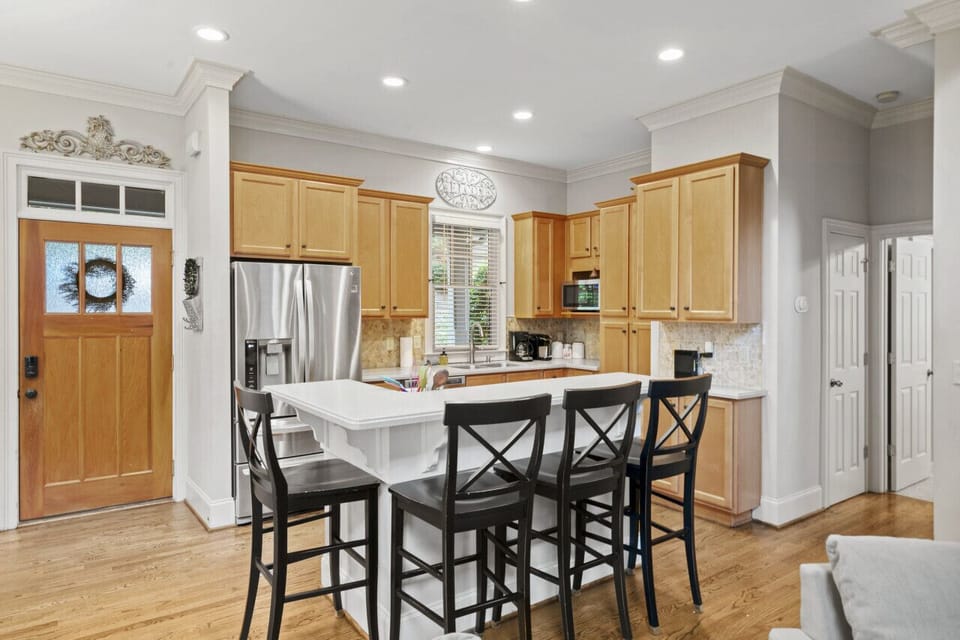Ridgeview Retreat - Entry Level Fully Equipped Kitchen