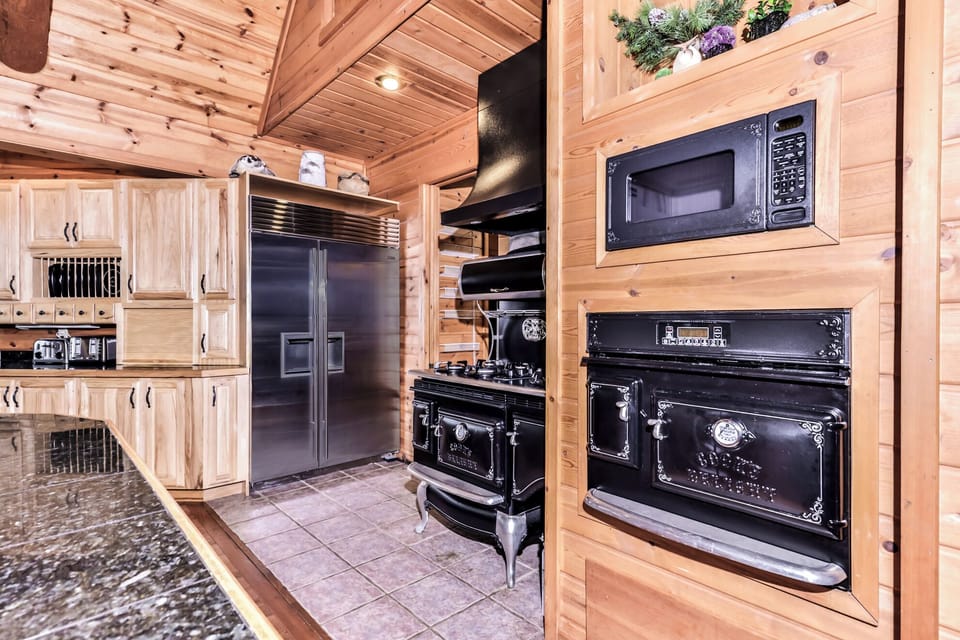 All of the appliances you could need for a home cooked meal.