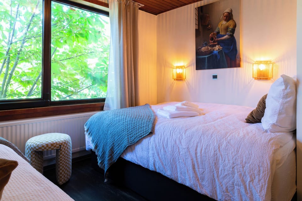 Double Room, Garden View | Iron/ironing board, free WiFi