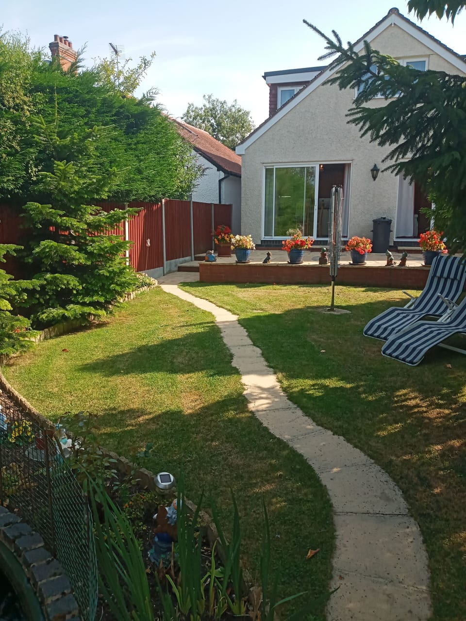 Another view of the lovely garden