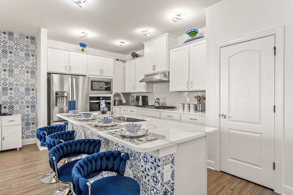 House, Multiple Beds, Patio, Garden View (Timeless Memories at Reunion Village) | Private kitchen