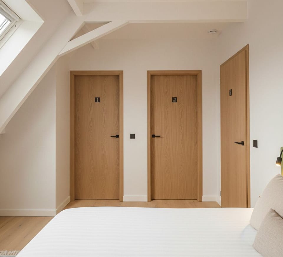 Premium Double Room, 3 Bedrooms | Soundproofing, free WiFi