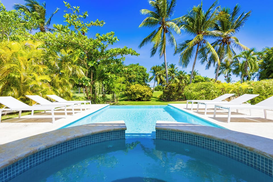 Swim, sunbathe, and sip by the pool.