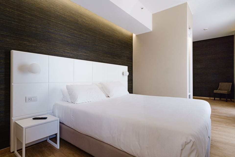 Junior Suite, Terrace | Down comforters, minibar, in-room safe, desk